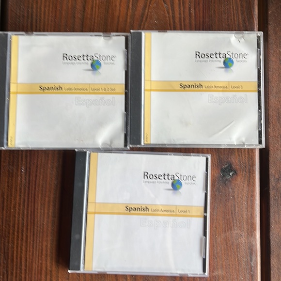 Rosetta Stone Spanish Level 1,2& 3 Complete! - Picture 4 of 11